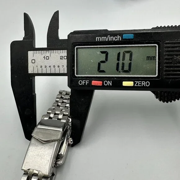 3/$30 Kenneth Cole Watch Women All Stainless Steel 21MM Case New Battery 6.75" - Picture 10 of 12